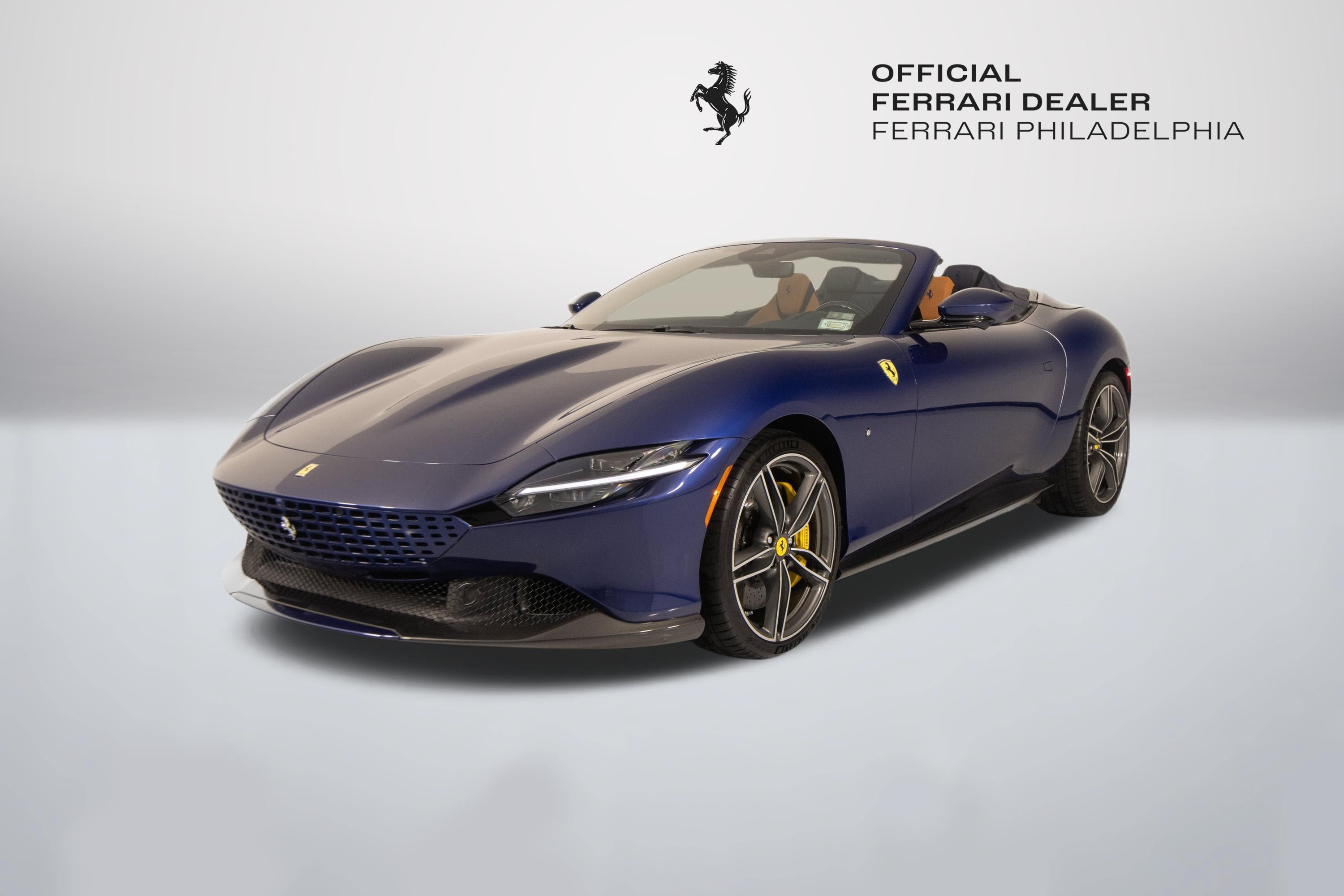 Certified 2025 Ferrari Roma Spider RWD image 3