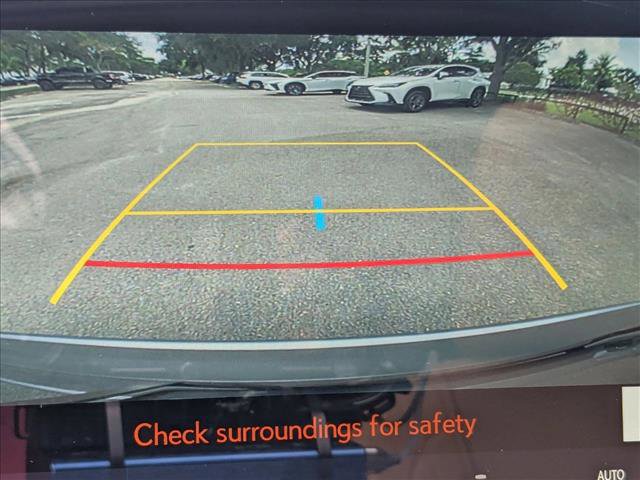 Used 2026 Lexus RX 350 Premium w/ Accessory Package (Z1) FWD image 8
