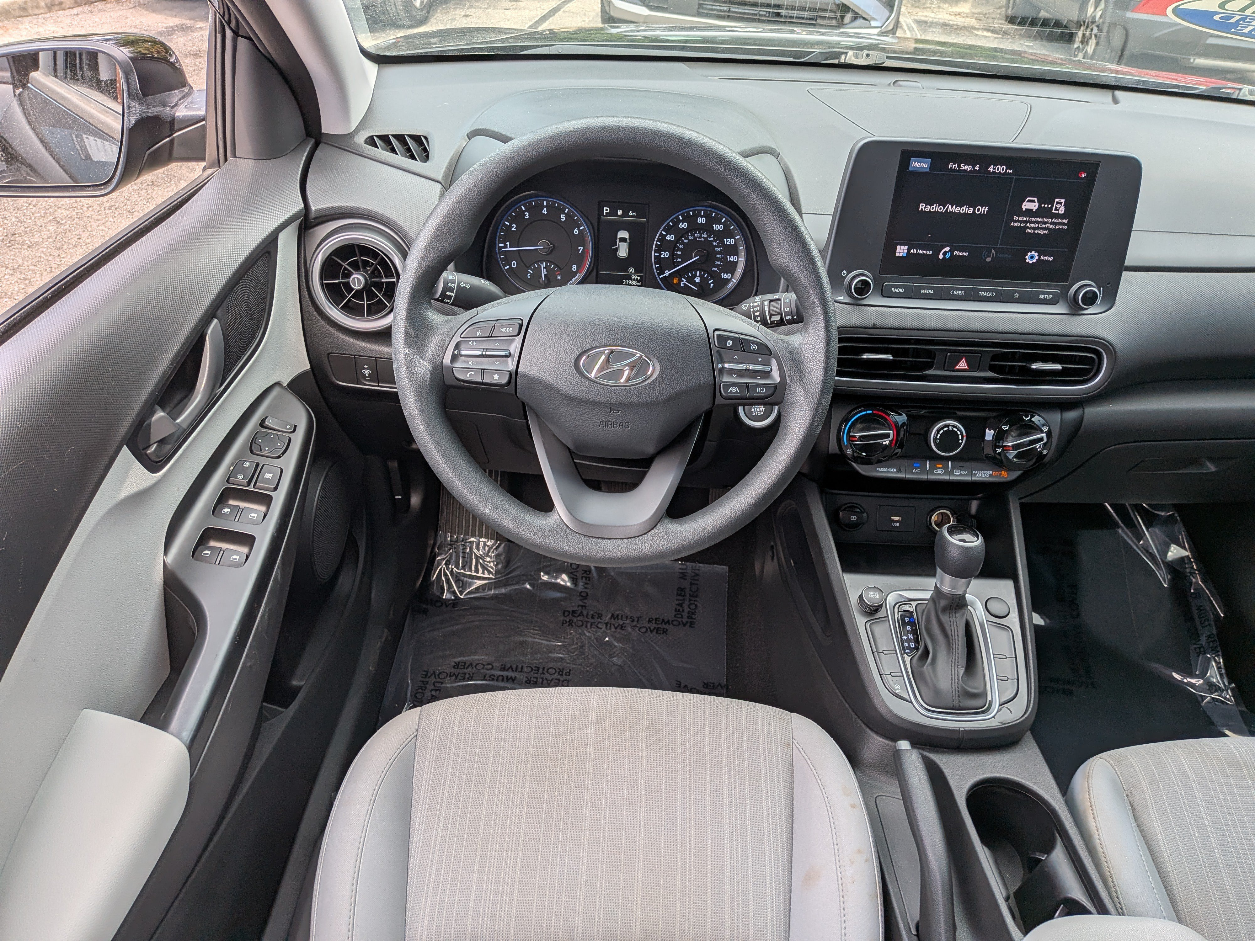 Used 2022 Hyundai Kona SEL FWD image 16