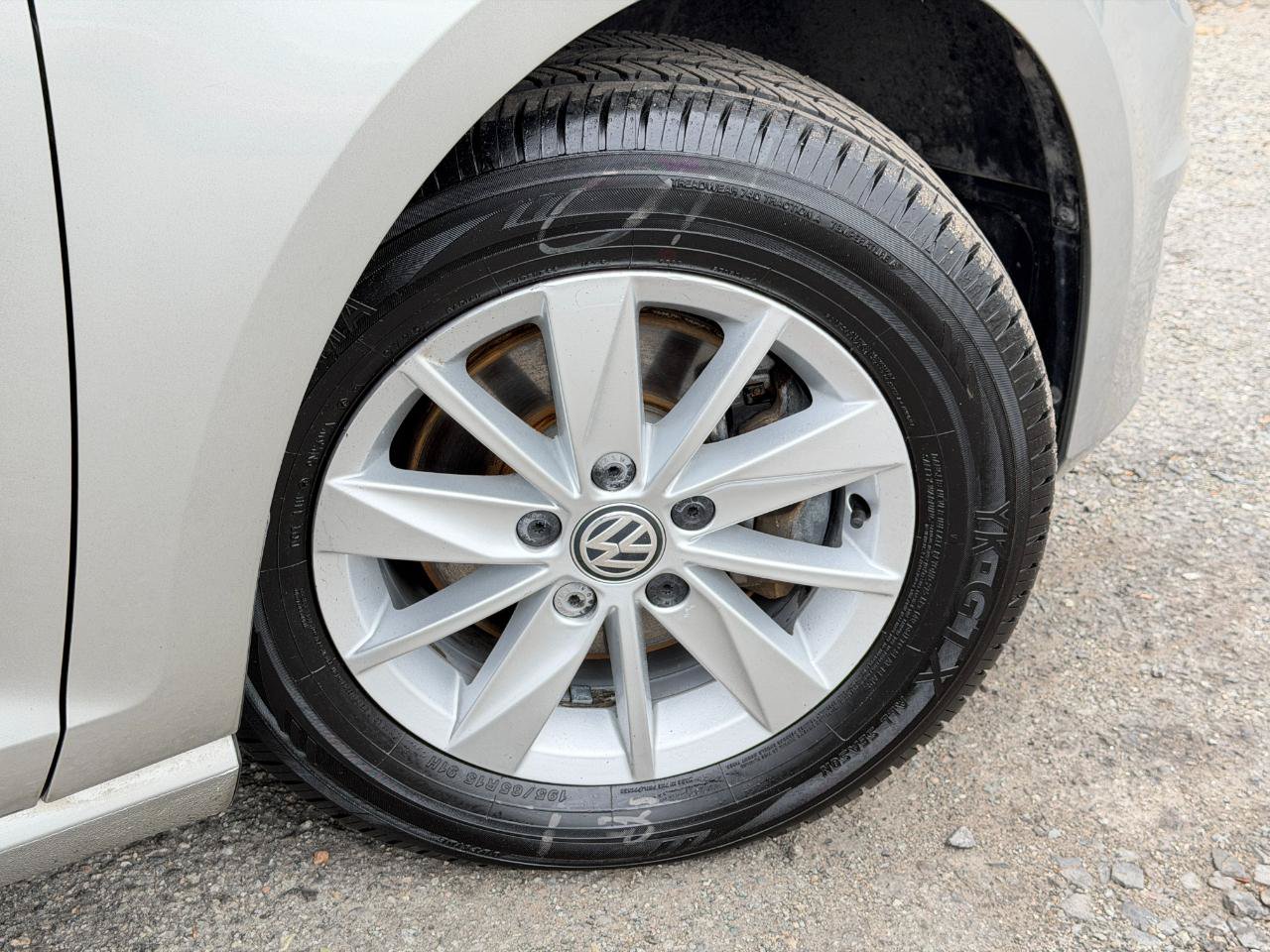 Used 2015 Volkswagen Golf S FWD image 83