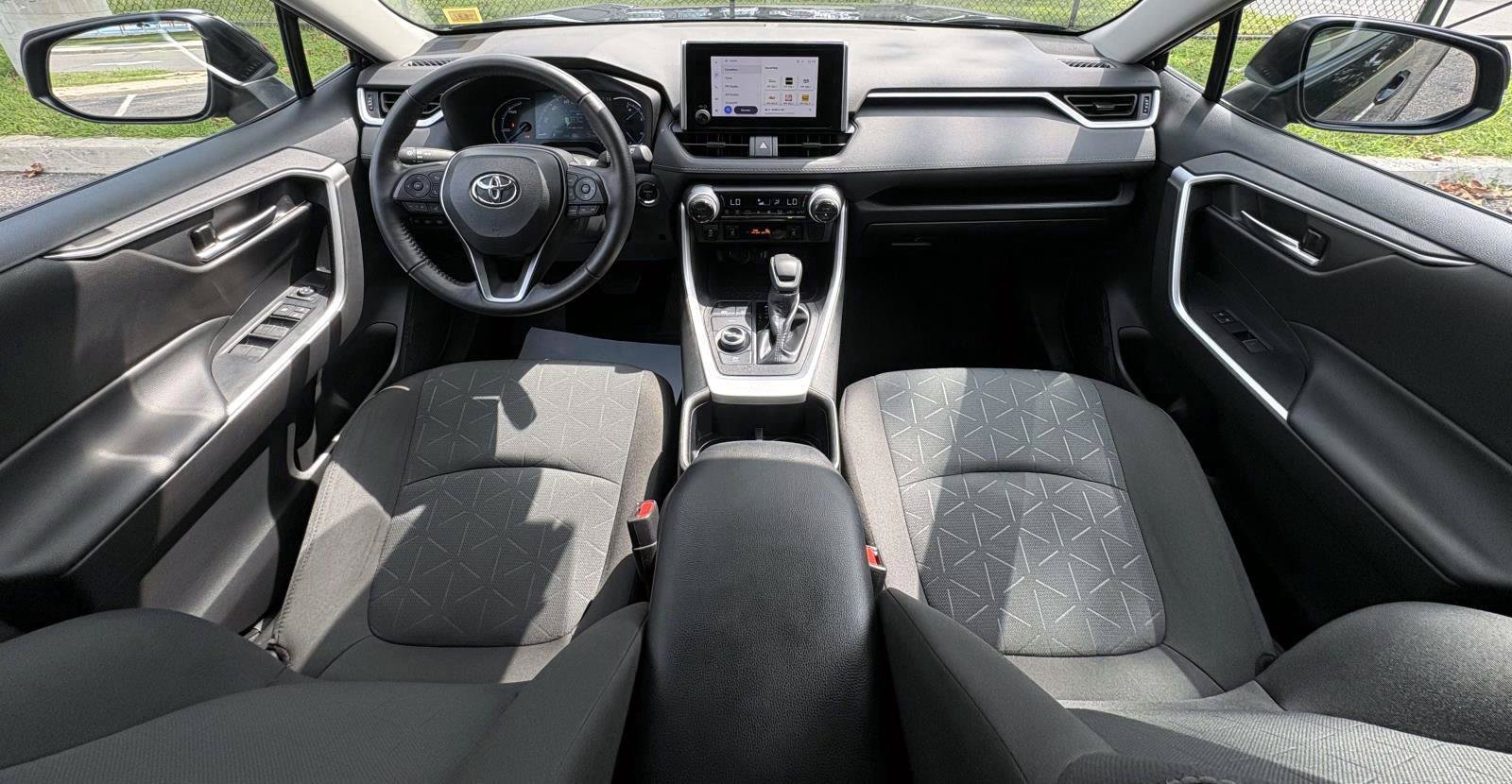 Used 2023 Toyota RAV4 XLE w/ XLE Grade Weather Package AWD/4WD image 19