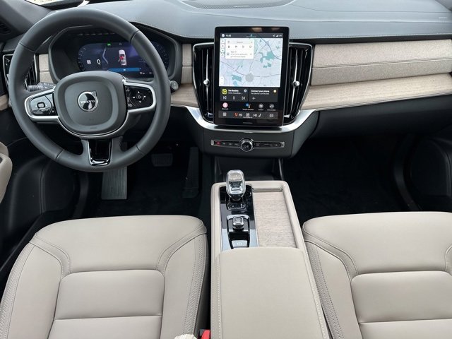 New 2026 Volvo XC90 B5 Plus image 11