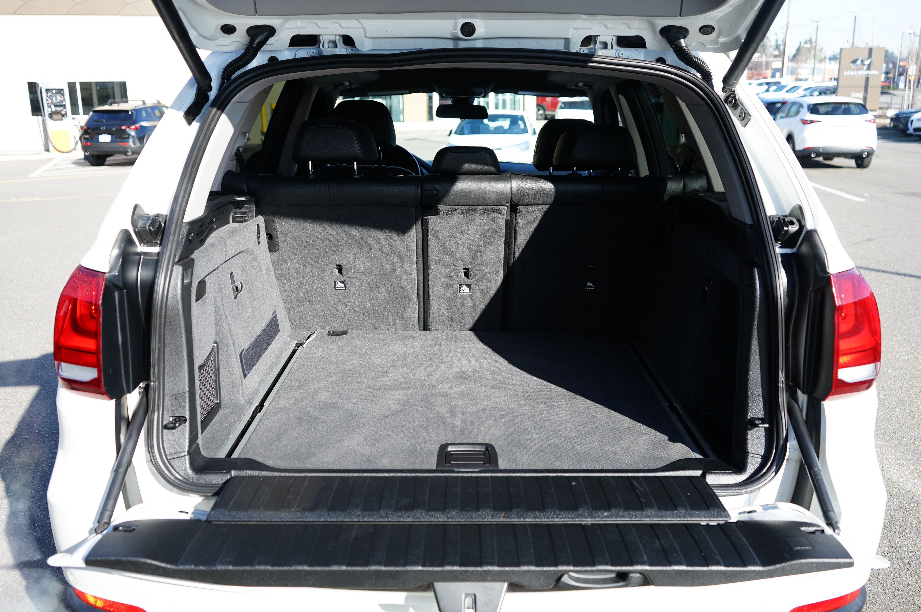 Used 2016 BMW X5 xDrive35i image 11