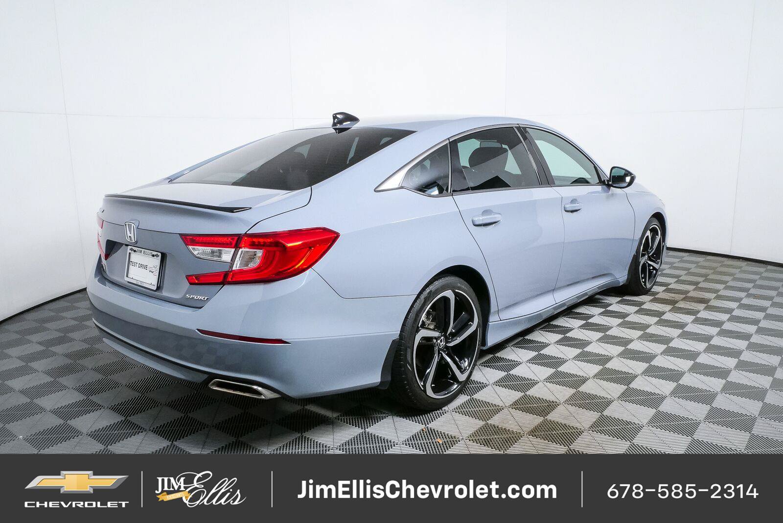 Used 2022 Honda Accord Sport image 3