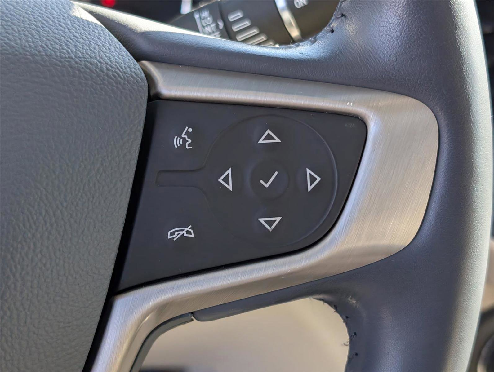 Used 2021 GMC Acadia Denali w/ Denali Ultimate Package image 27