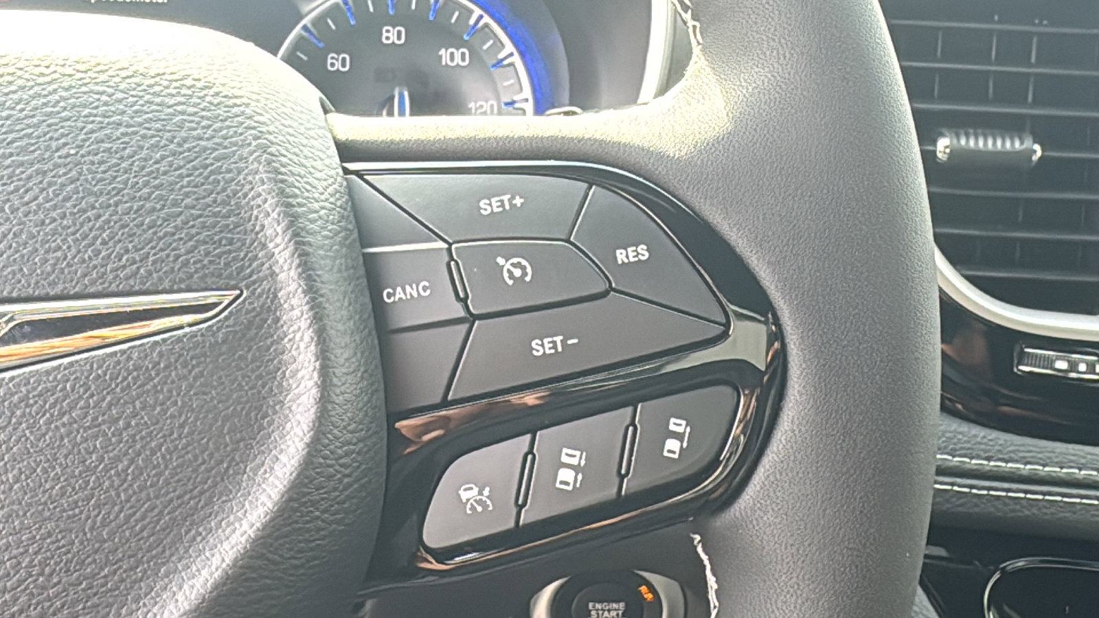 New 2026 Chrysler Pacifica Select w/ S Appearance Package FWD image 22