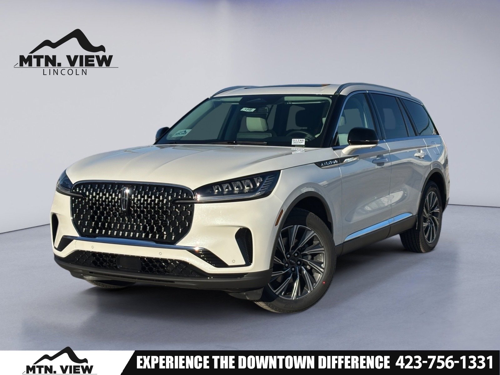 New 2026 Lincoln Aviator AWD image 1