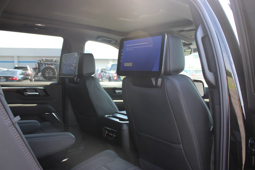 New 2026 Chevrolet Tahoe High Country AWD/4WD image 39