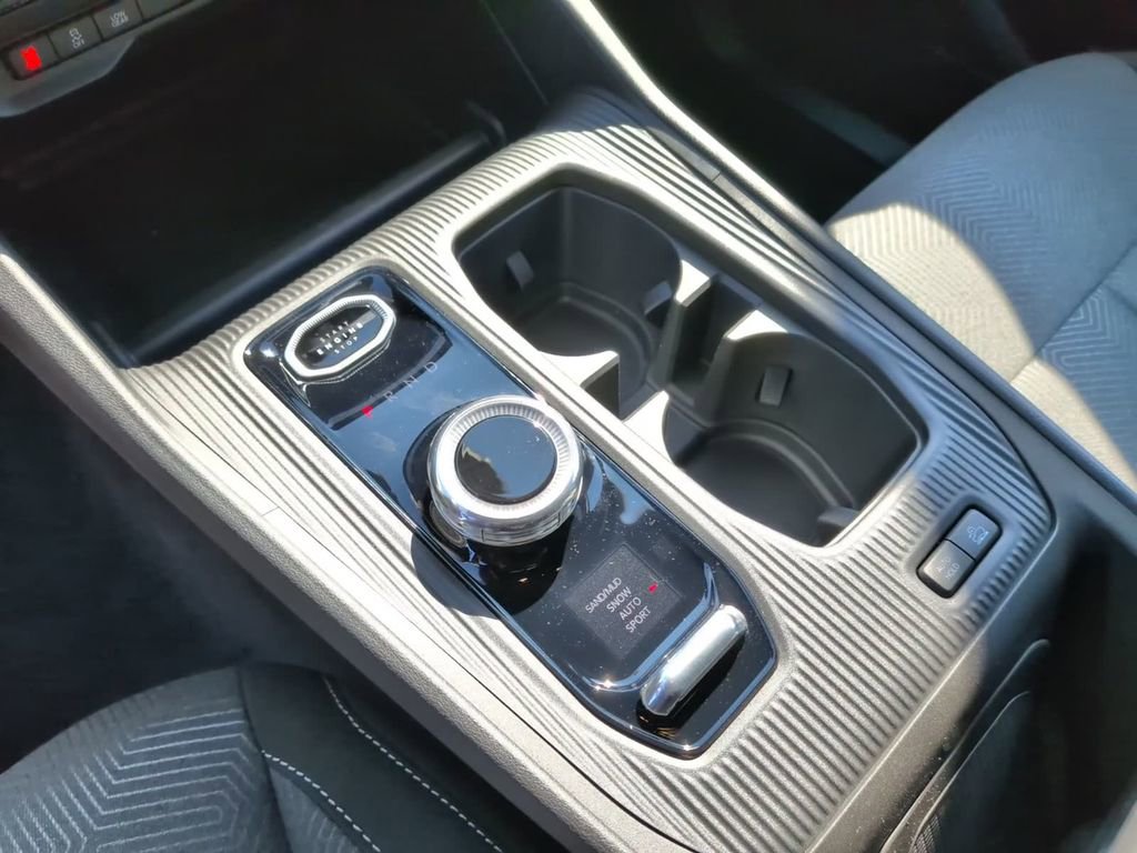 New 2026 Jeep Cherokee Laredo image 28