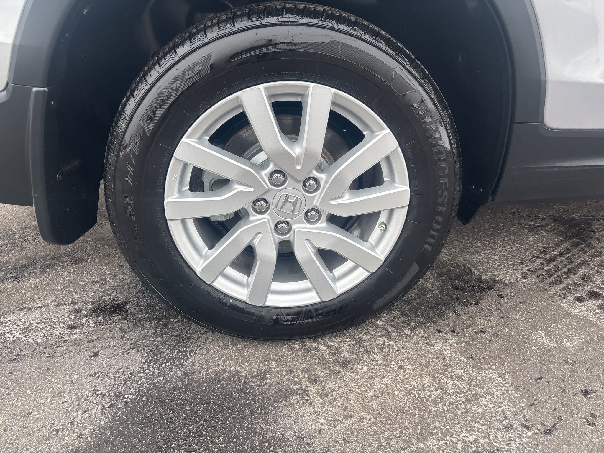 Used 2019 Honda Pilot LX image 2