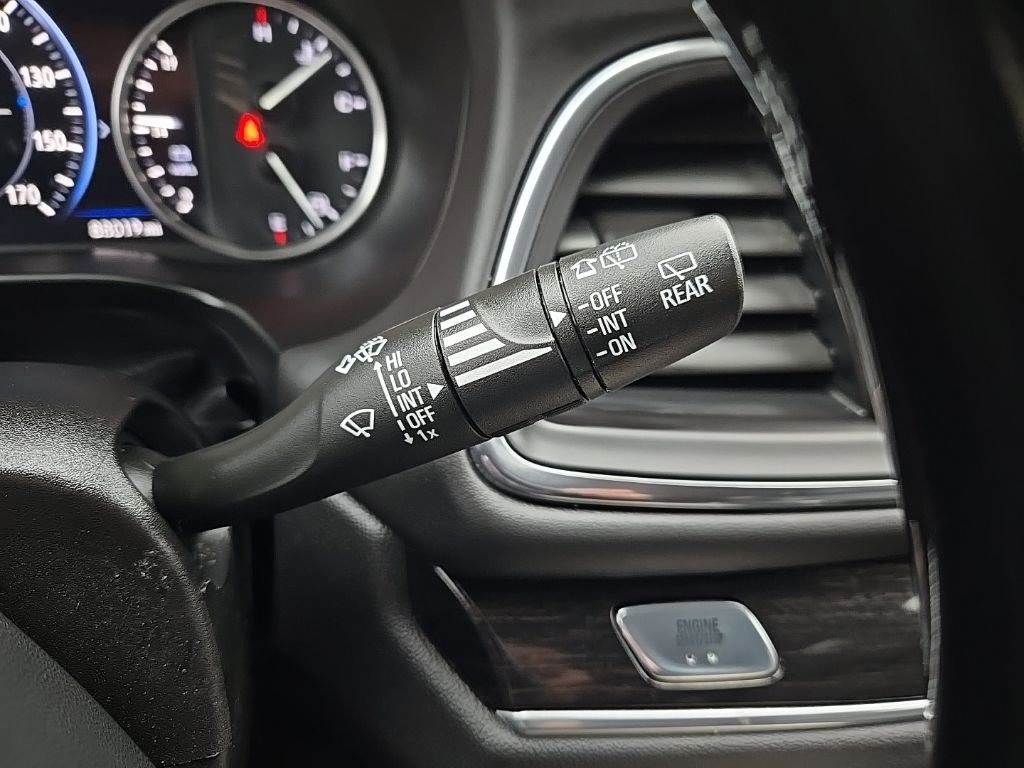 Used 2020 Buick Enclave Avenir image 17