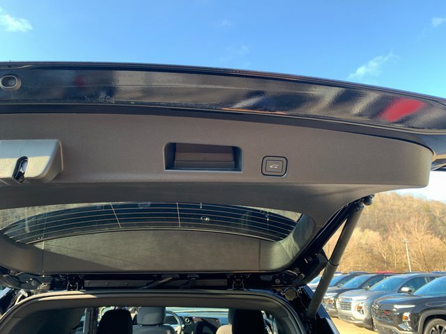 New 2026 Chevrolet Traverse LT w/ Sun and Wheel Package image 10