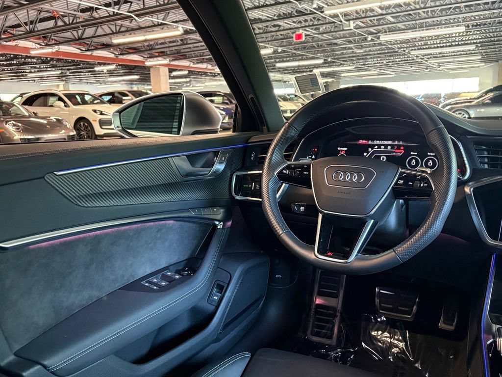 Used 2021 Audi RS 6 AWD/4WD image 15