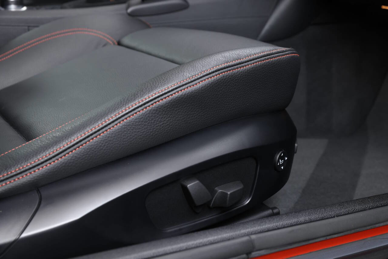 Used 2011 BMW 1 Series M image 82