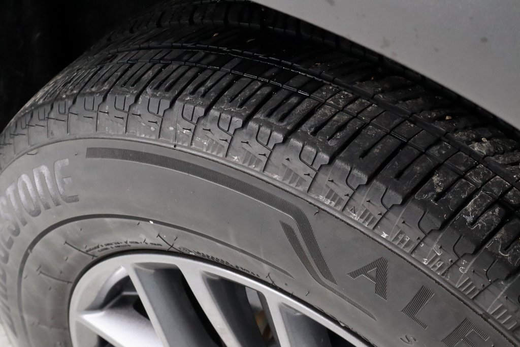 Certified 2023 Nissan Rogue S image 21