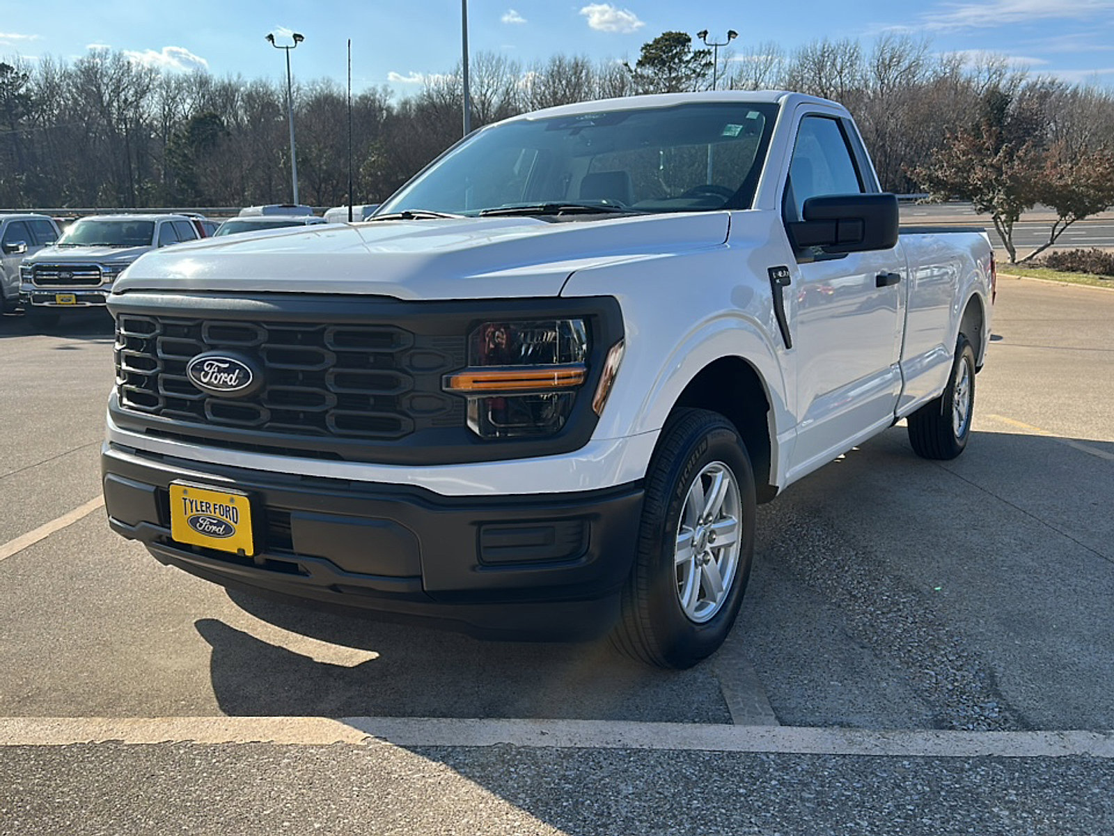 Used 2025 Ford F150 XL RWD image 3