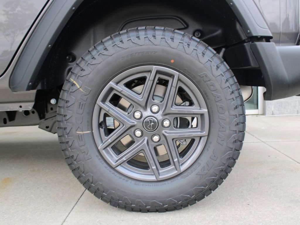 New 2025 Jeep Wrangler Sport S image 33