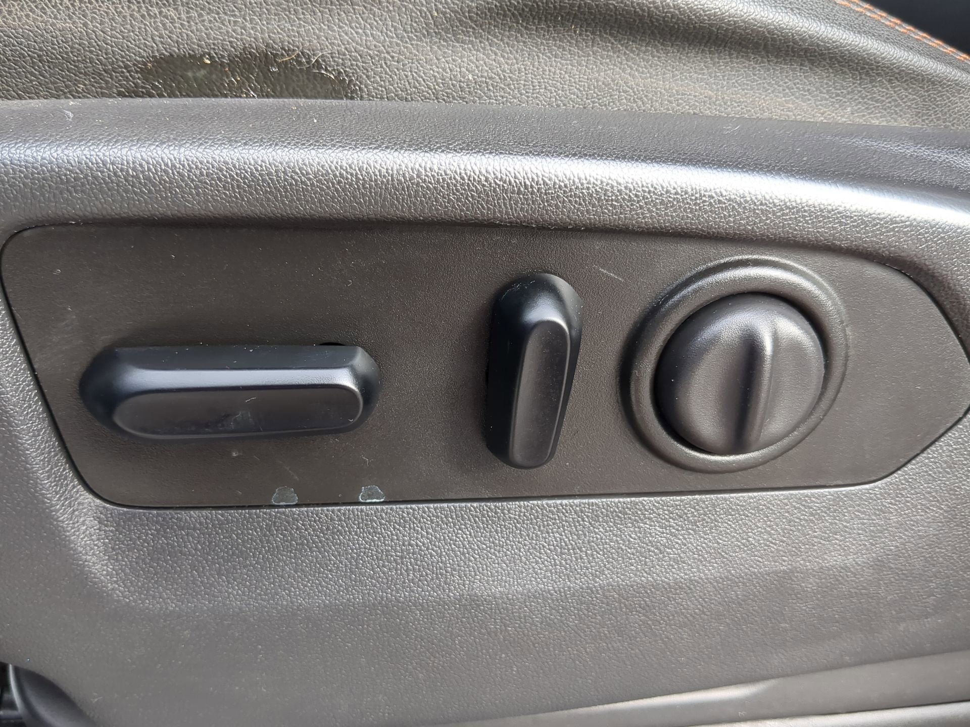 Used 2019 GMC Sierra 1500 AT4 w/ AT4 Premium Package image 49