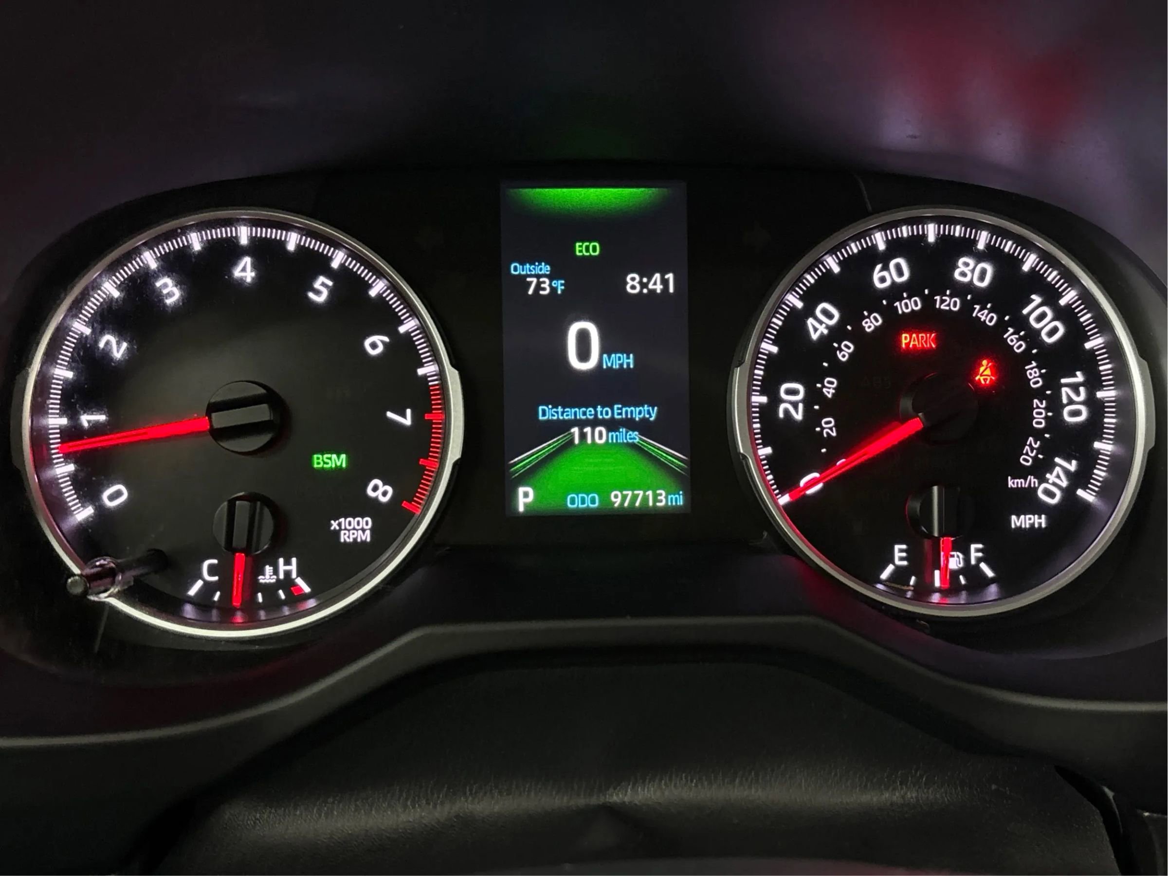 Used 2021 Toyota RAV4 LE image 23