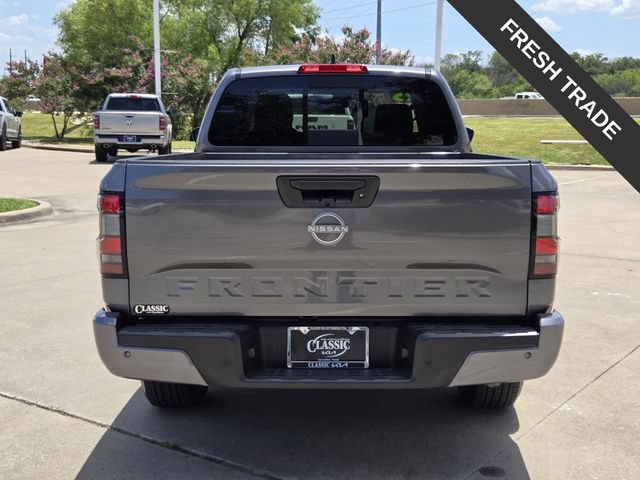 Used 2025 Nissan Frontier SV RWD image 6