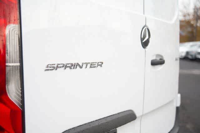 Used 2025 Mercedes-Benz Sprinter 2500 image 17