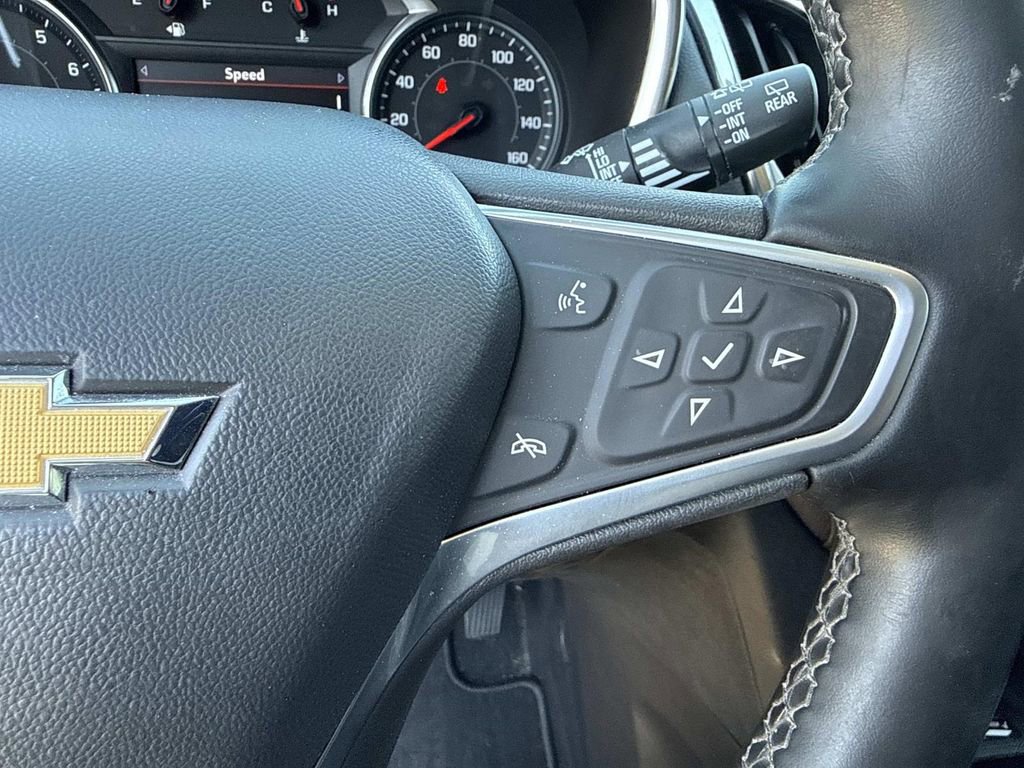 Used 2023 Chevrolet Equinox Premier image 38