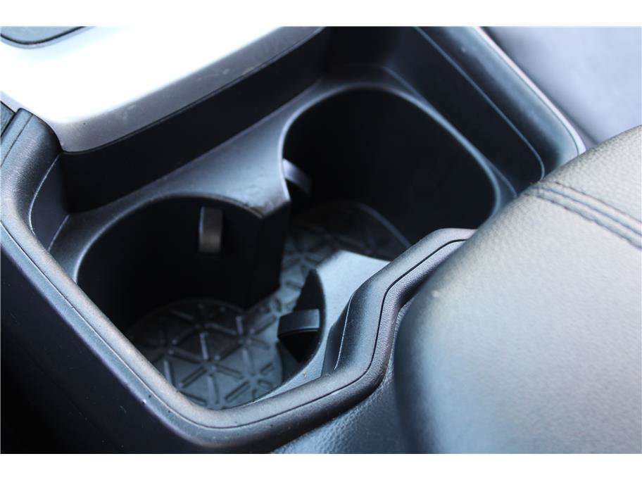 Used 2021 Toyota RAV4 XLE Premium AWD/4WD image 28