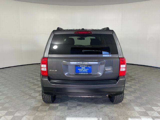 Used 2017 Jeep Patriot Sport w/ Power Value Group AWD/4WD image 22