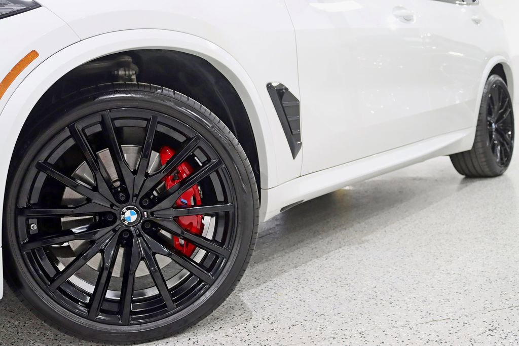 Used 2026 BMW X5 M60i image 4