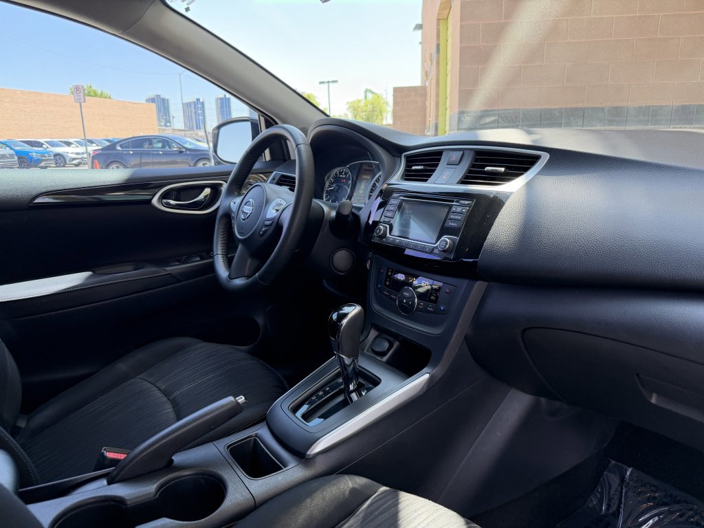 Used 2018 Nissan Sentra SV FWD image 37