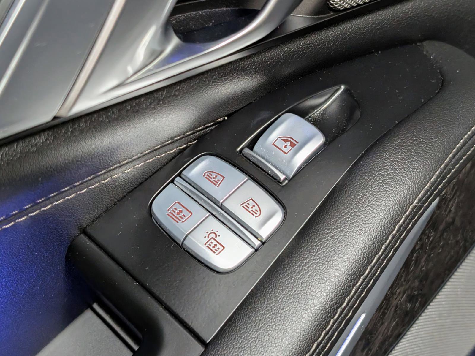 Used 2023 BMW X7 xDrive40i w/ Premium Package image 20