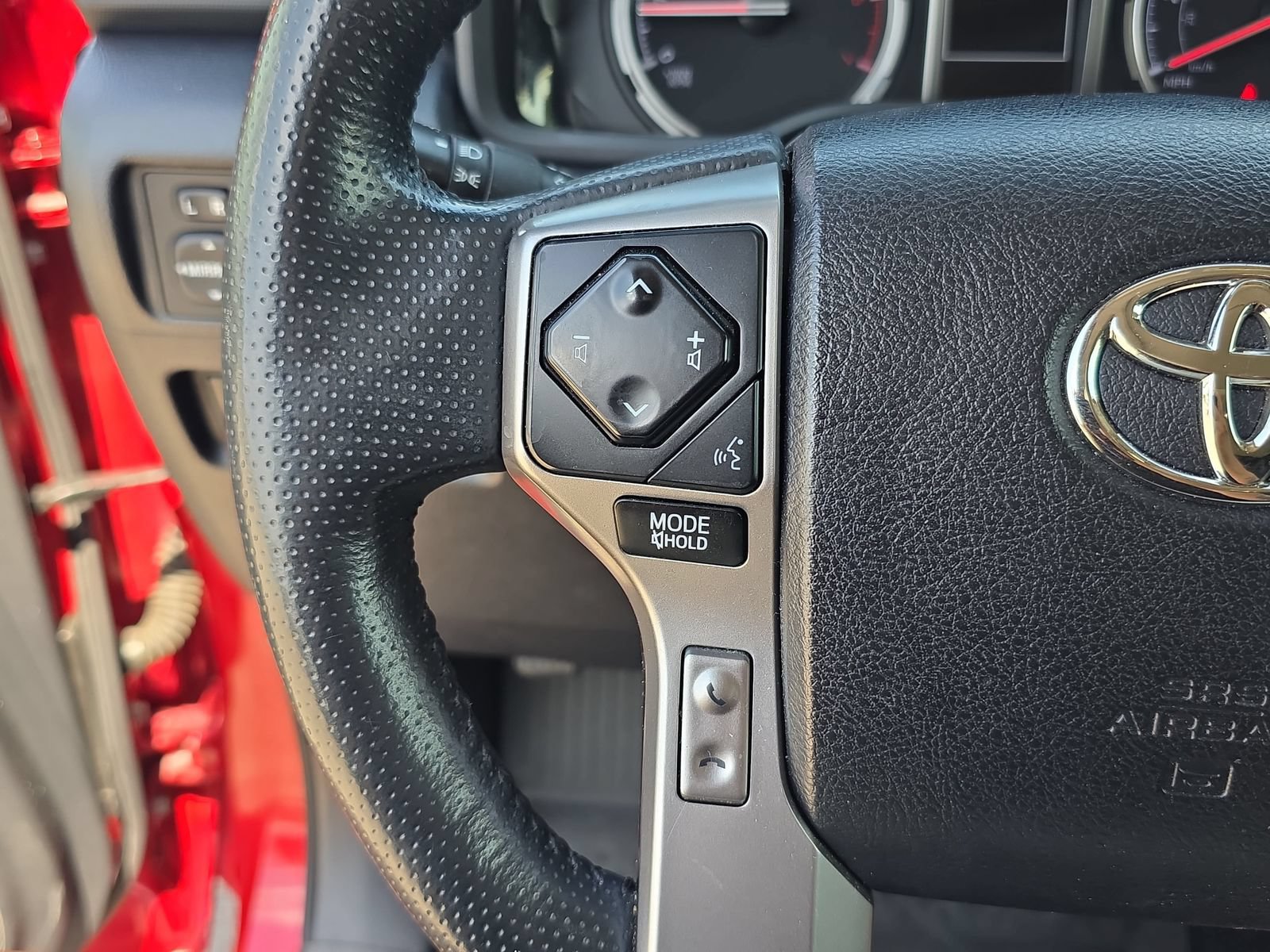 Used 2023 Toyota 4Runner Limited AWD/4WD image 14