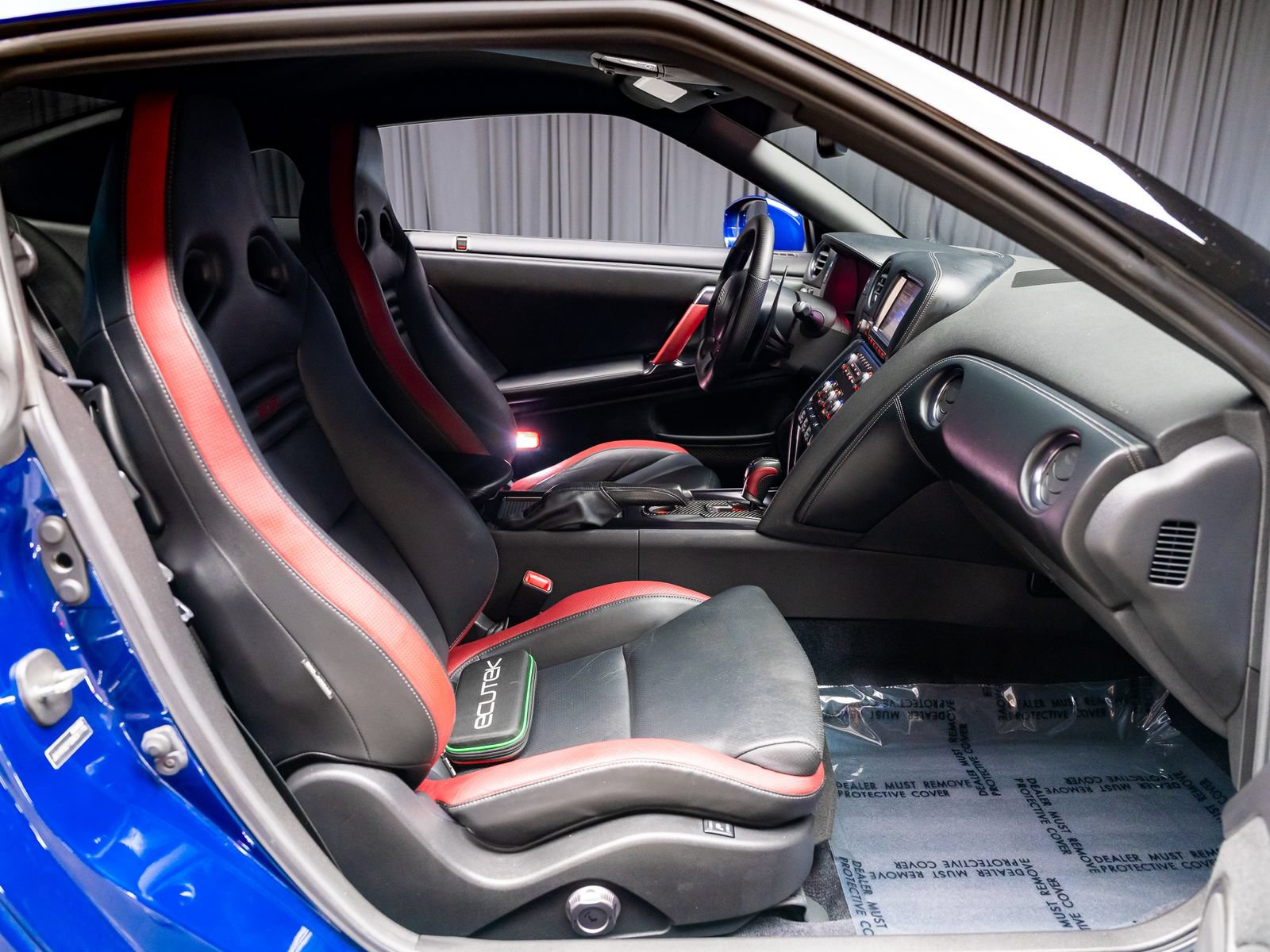 Used 2013 Nissan GT-R Black Edition AWD/4WD image 60