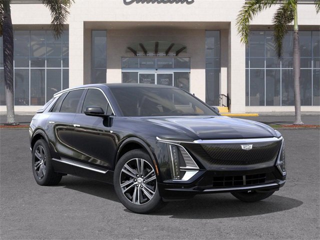New 2026 Cadillac Lyriq Luxury image 7
