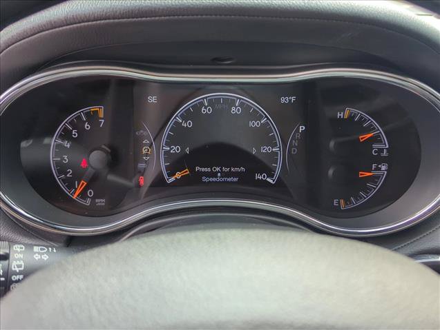 Used 2018 Jeep Grand Cherokee Overland AWD/4WD image 12