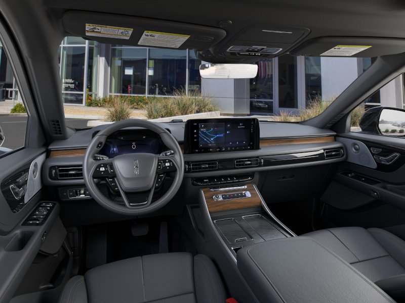 New 2026 Lincoln Aviator Reserve w/ Luxury Package RWD image 9