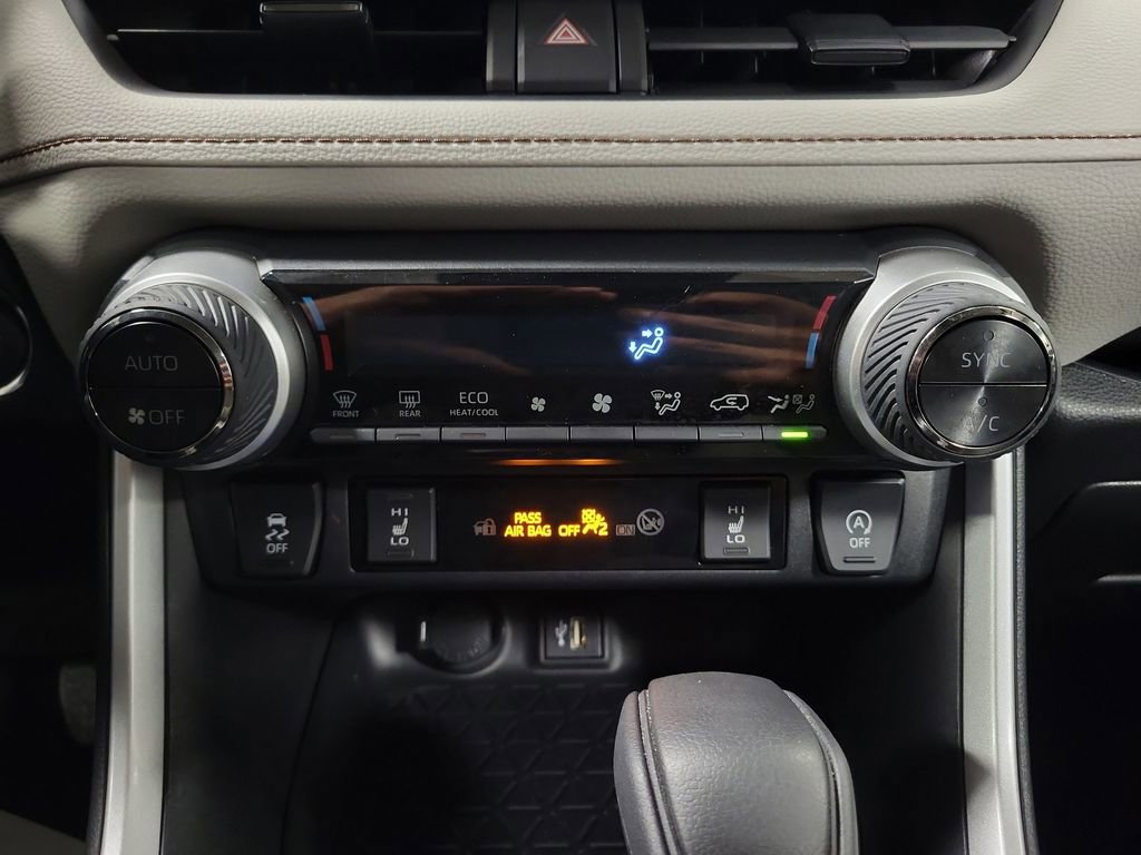 Used 2023 Toyota RAV4 XLE image 17