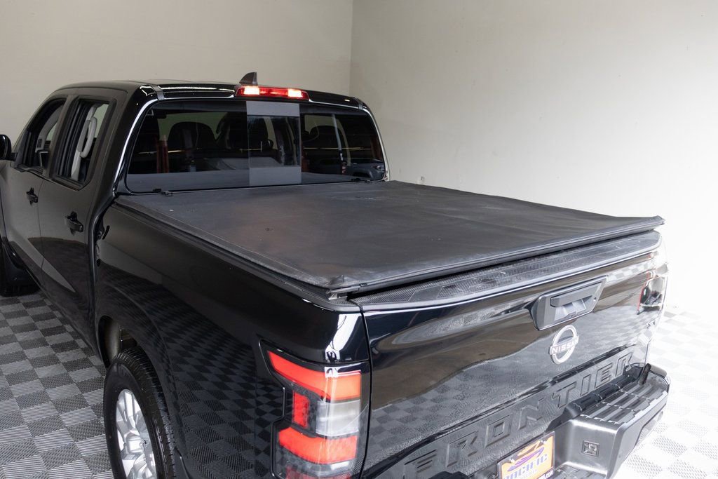 Used 2024 Nissan Frontier SV w/ SV Convenience Package RWD image 14