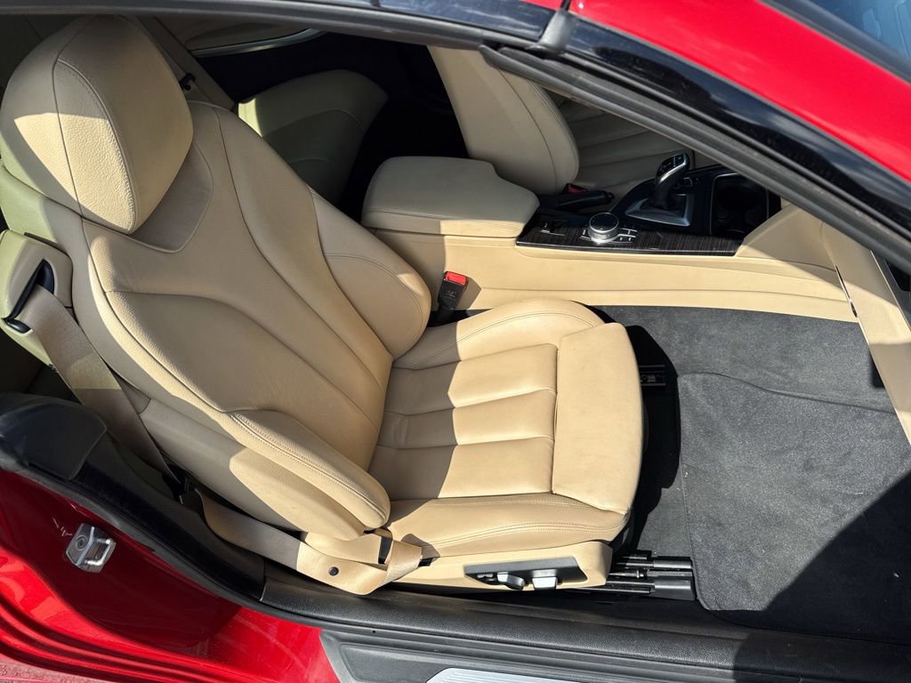 Used 2017 BMW 430i Convertible image 27