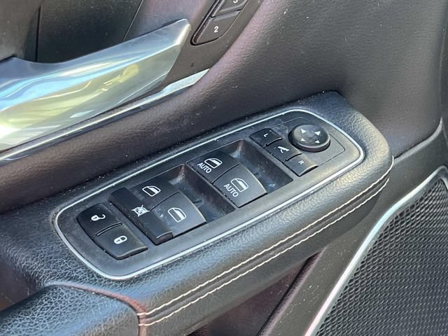 Used 2022 RAM 1500 Laramie AWD/4WD image 15