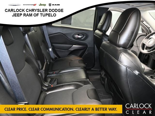 Used 2022 Jeep Cherokee Limited w/ Elite Package AWD/4WD image 35