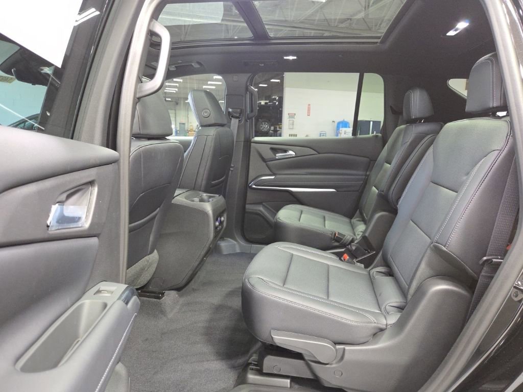 New 2026 Chevrolet Traverse LT image 34