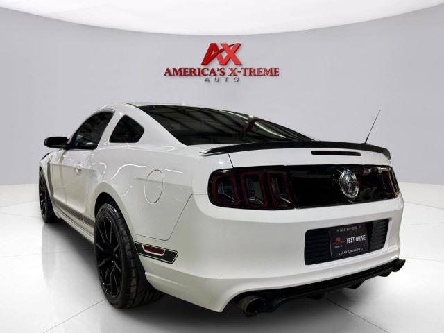 Used 2013 Ford Mustang Boss 302 w/ Boss 302 Accessory Pkg RWD image 6
