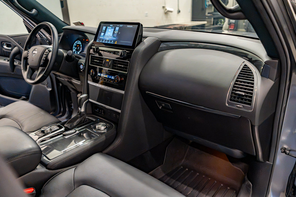 Used 2024 Nissan Armada SL w/ Midnight Edition Package AWD/4WD image 43