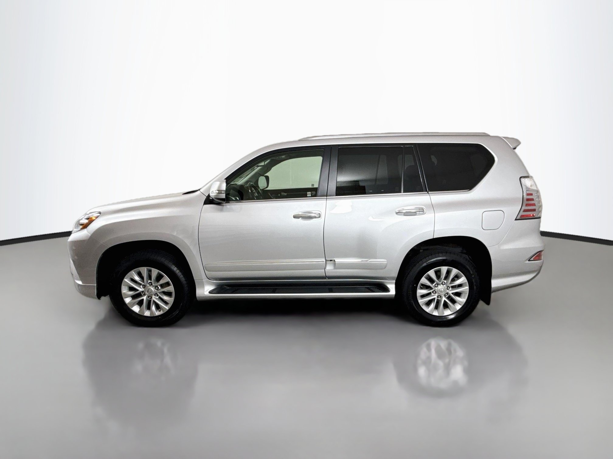 Used 2019 Lexus GX 460 Premium AWD/4WD image 4