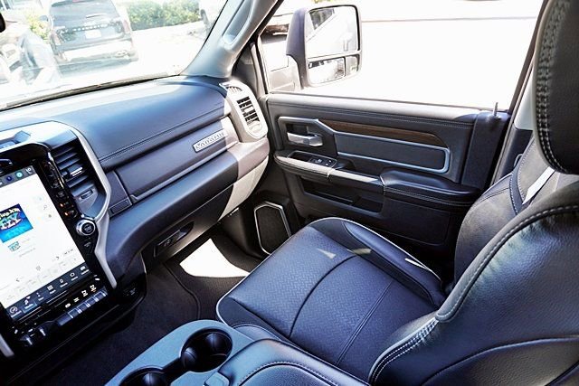 Used 2024 RAM 2500 Laramie image 24