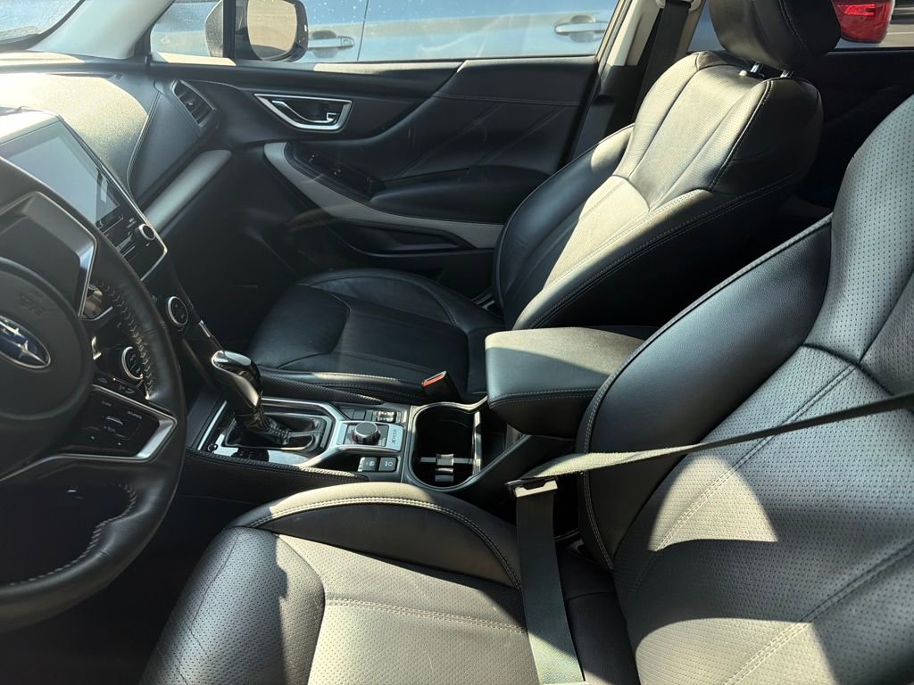 Used 2023 Subaru Forester Limited image 14