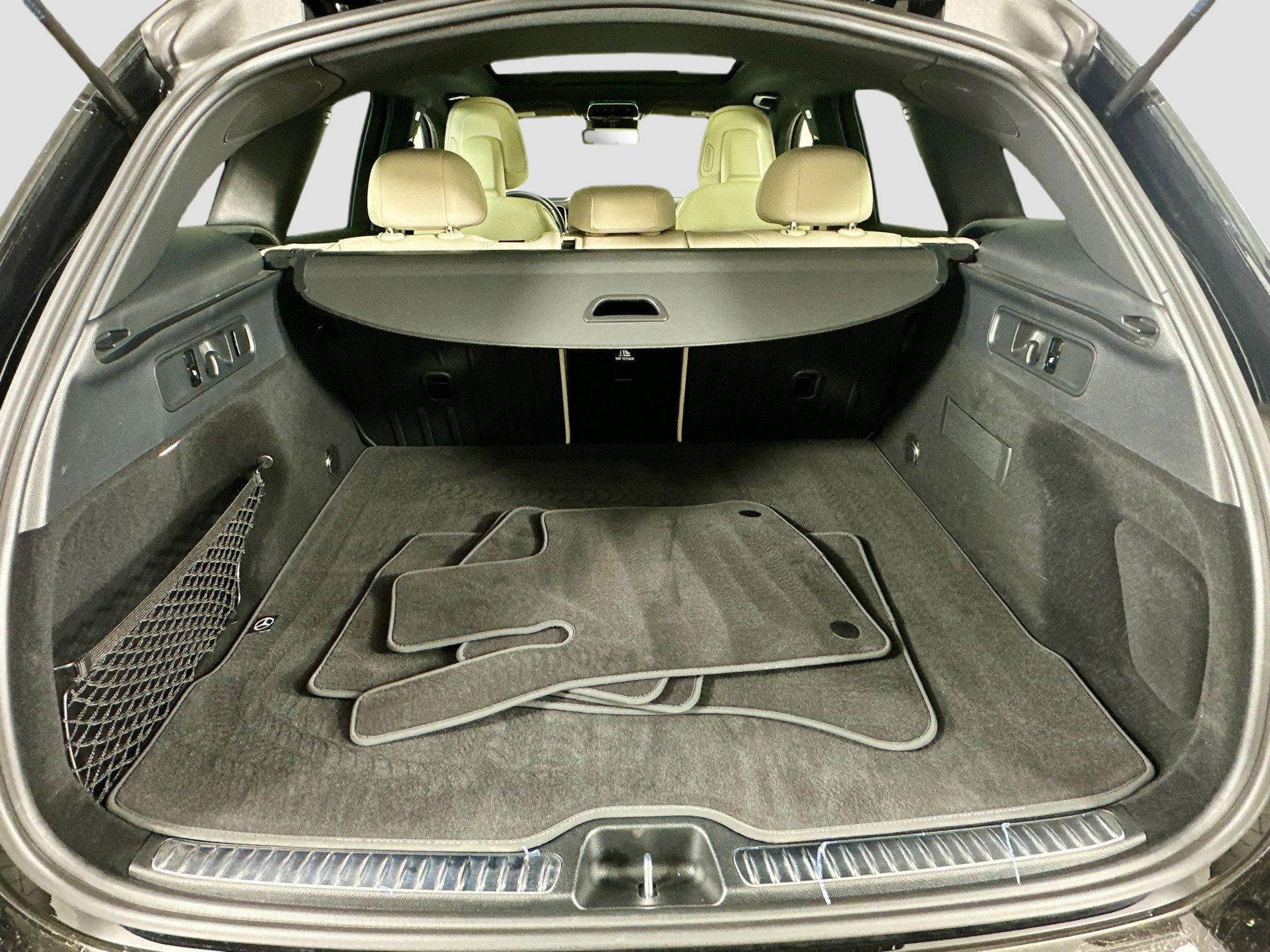 Certified 2024 Mercedes-Benz GLC 300 4MATIC image 33