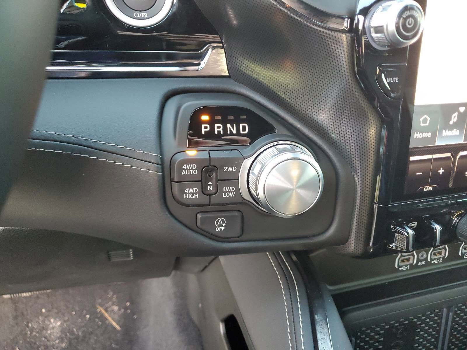 New 2026 RAM 1500 Limited image 24