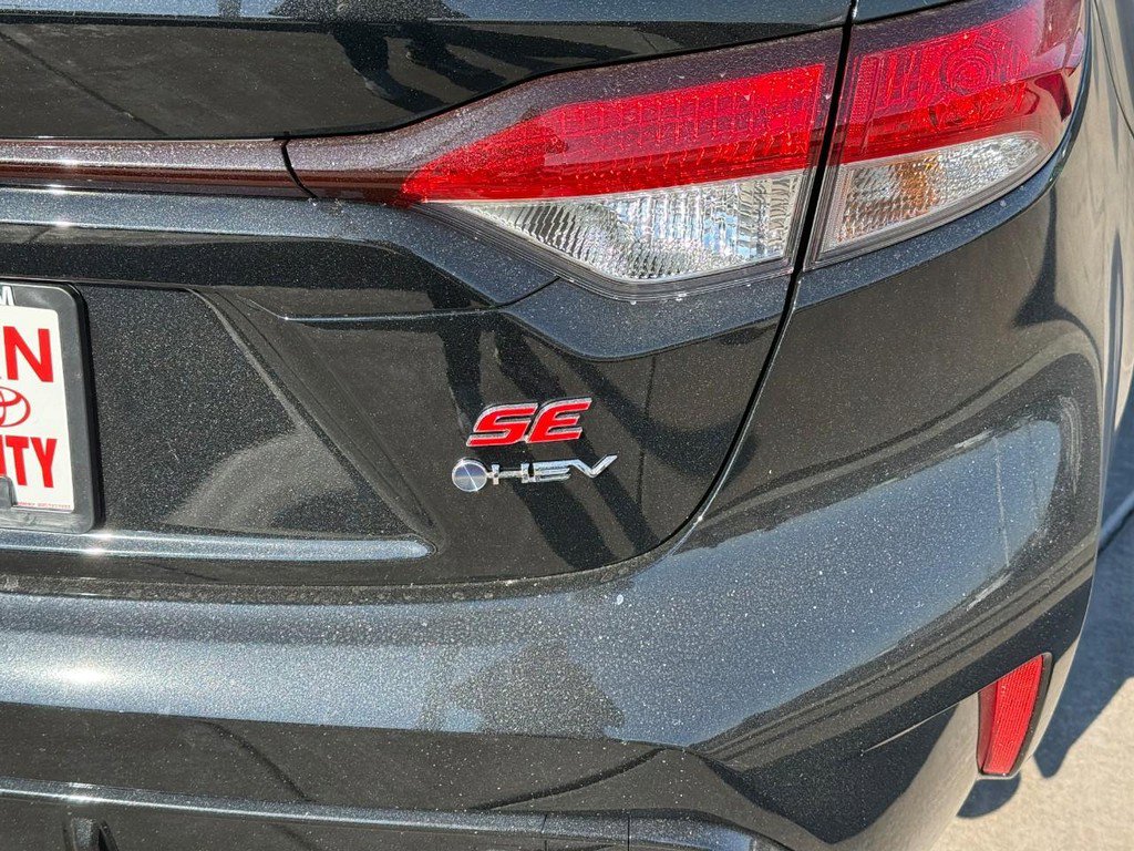 New 2026 Toyota Corolla SE image 6
